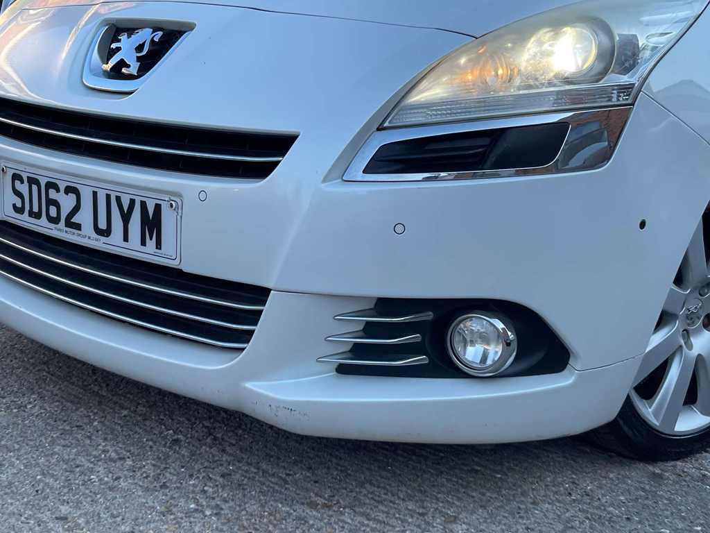 Peugeot 5008 2.0 Hdi Allure Euro 5 Grey #30