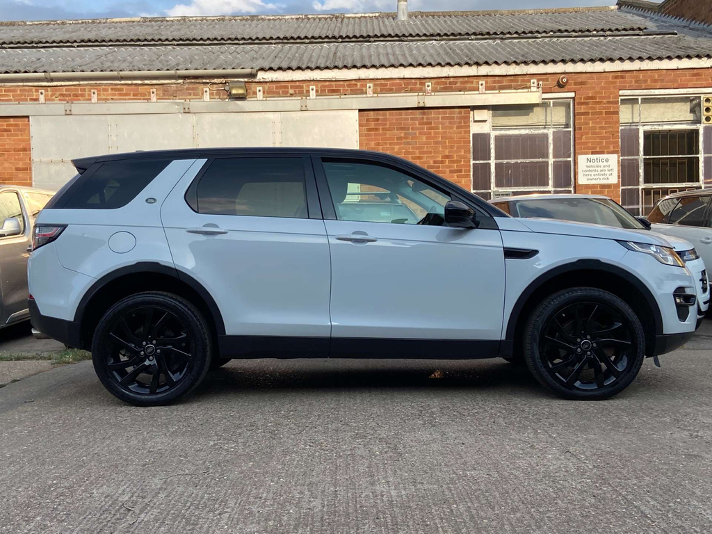 Land Rover Discovery Sport Td4 Hse Black Suv 4Wd Euro 6 Ss  #6