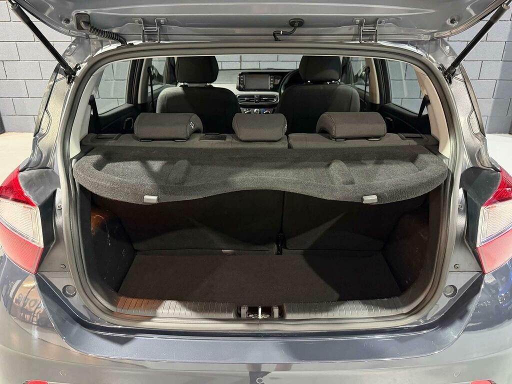 Hyundai I10 1.2 Se Connect Euro 6 Ss White #13