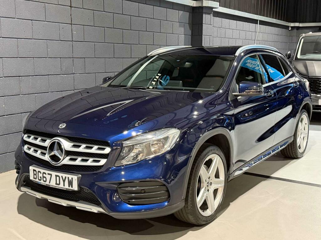 Mercedes-Benz GLA Class Amg Line Blue #2