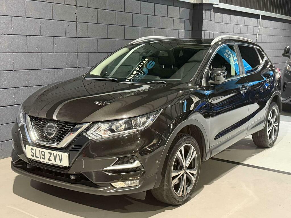 Nissan Qashqai N-connecta Black #2