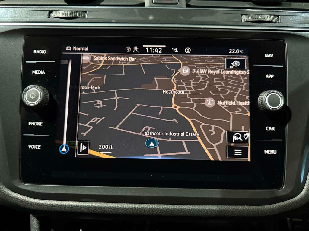 Volkswagen Tiguan Allspace 1.5 Tsi Life Suv Dsg Euro 6 Ss 150 Black #34