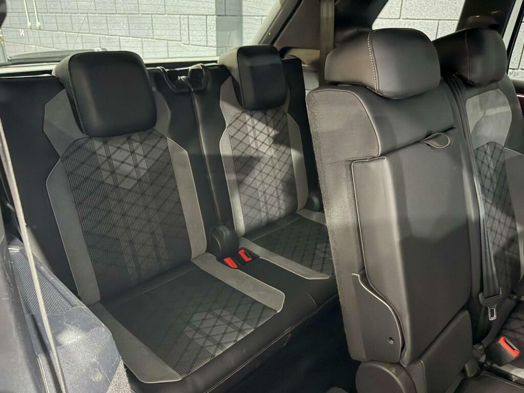 Volkswagen Tiguan Allspace 1.5 Tsi Life Suv Dsg Euro 6 Ss 150 Black #30