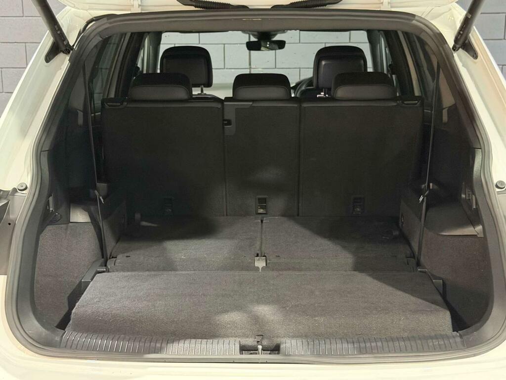 Volkswagen Tiguan Allspace 1.5 Tsi Life Suv Dsg Euro 6 Ss 150 Black #18