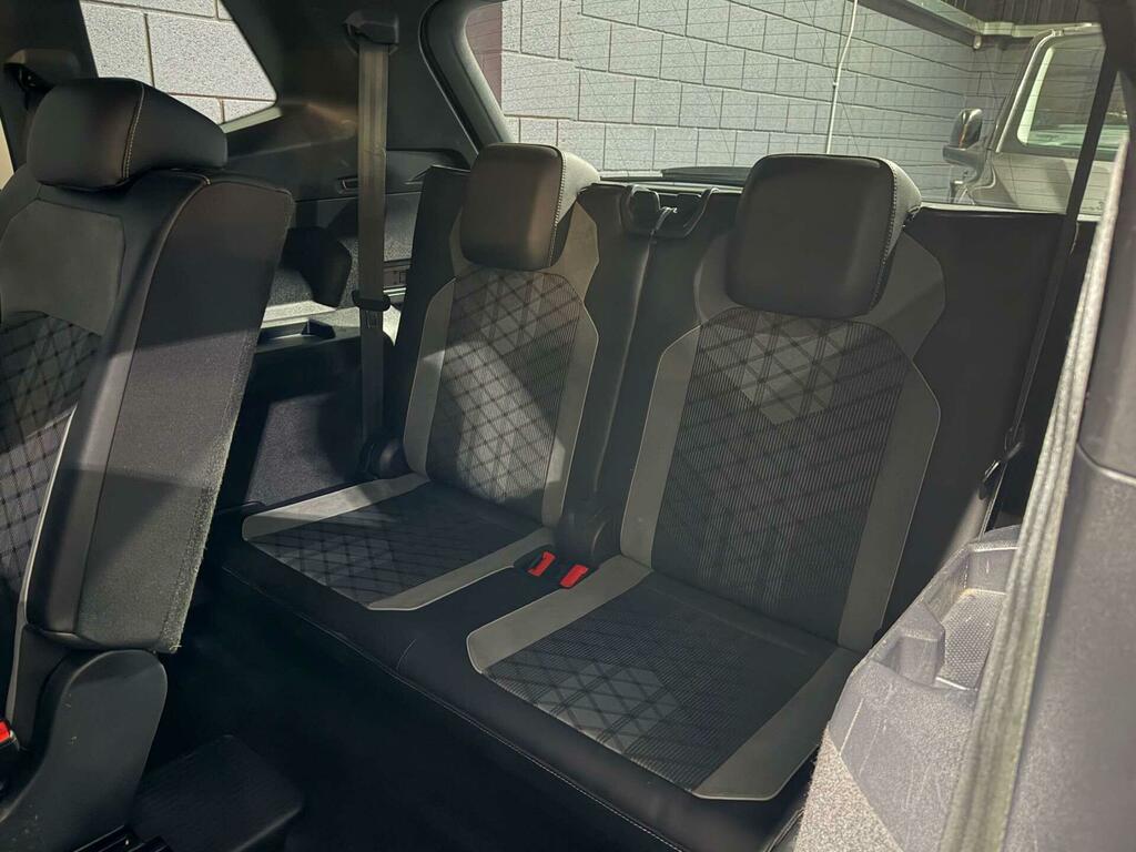 Volkswagen Tiguan Allspace 1.5 Tsi Life Suv Dsg Euro 6 Ss 150 Black #26