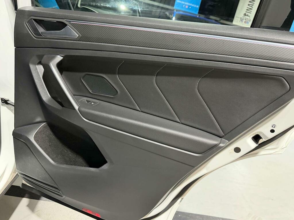 Volkswagen Tiguan Allspace 1.5 Tsi Life Suv Dsg Euro 6 Ss 150 Black #46