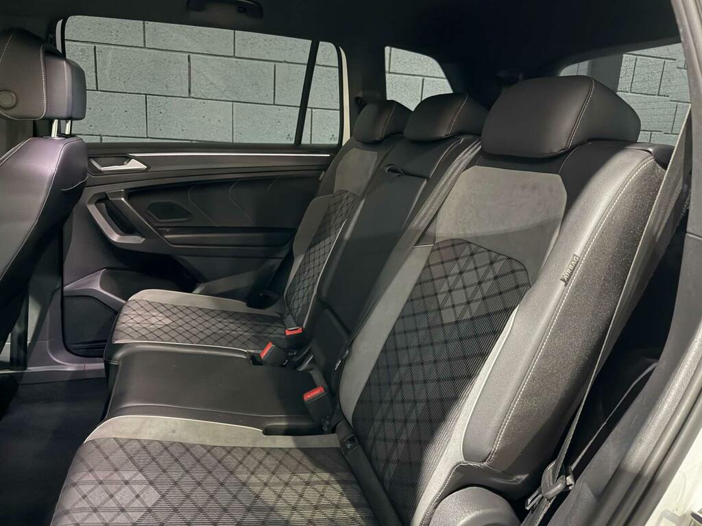 Volkswagen Tiguan Allspace 1.5 Tsi Life Suv Dsg Euro 6 Ss 150 Black #24