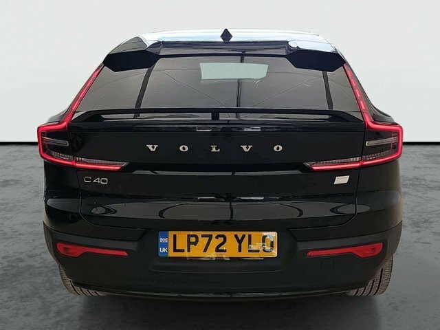 Volvo C40 Recharge 69Kwh Core Suv 231 Ps Black #4