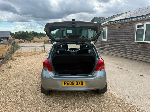 Toyota Yaris 1.33 Dual Vvt-i Sr Euro 4 Ss Grey #22