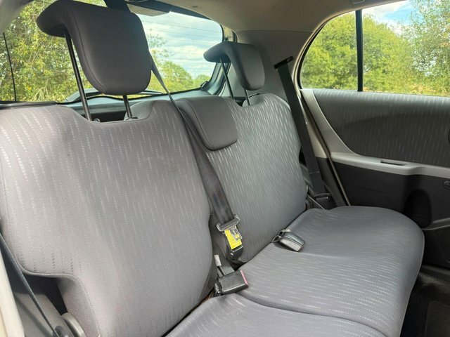 Toyota Yaris 1.33 Dual Vvt-i Sr Euro 4 Ss Grey #15