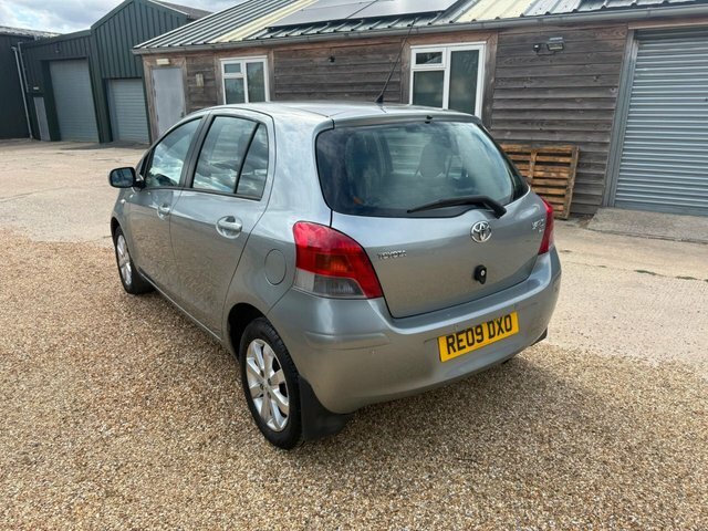 Toyota Yaris 1.33 Dual Vvt-i Sr Euro 4 Ss Grey #7