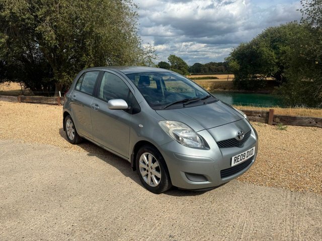 Toyota Yaris 1.33 Dual Vvt-i Sr Euro 4 Ss Grey #1