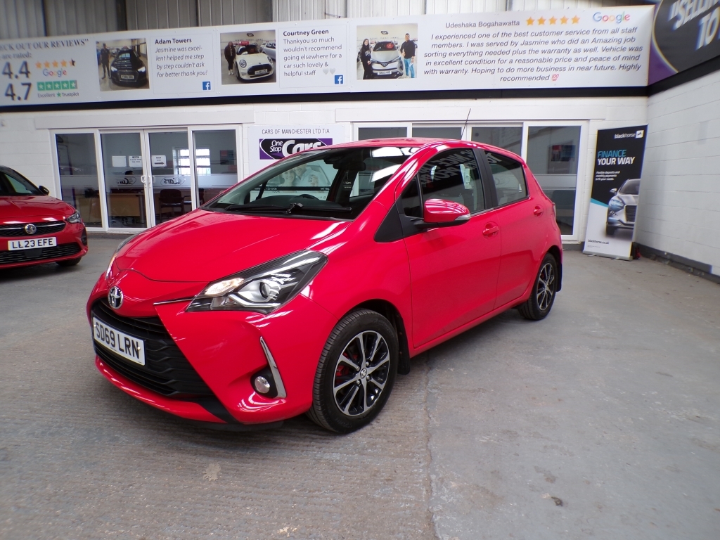 Toyota Yaris 1.5 Vvt-i Icon Tech SD69LRN Red #2