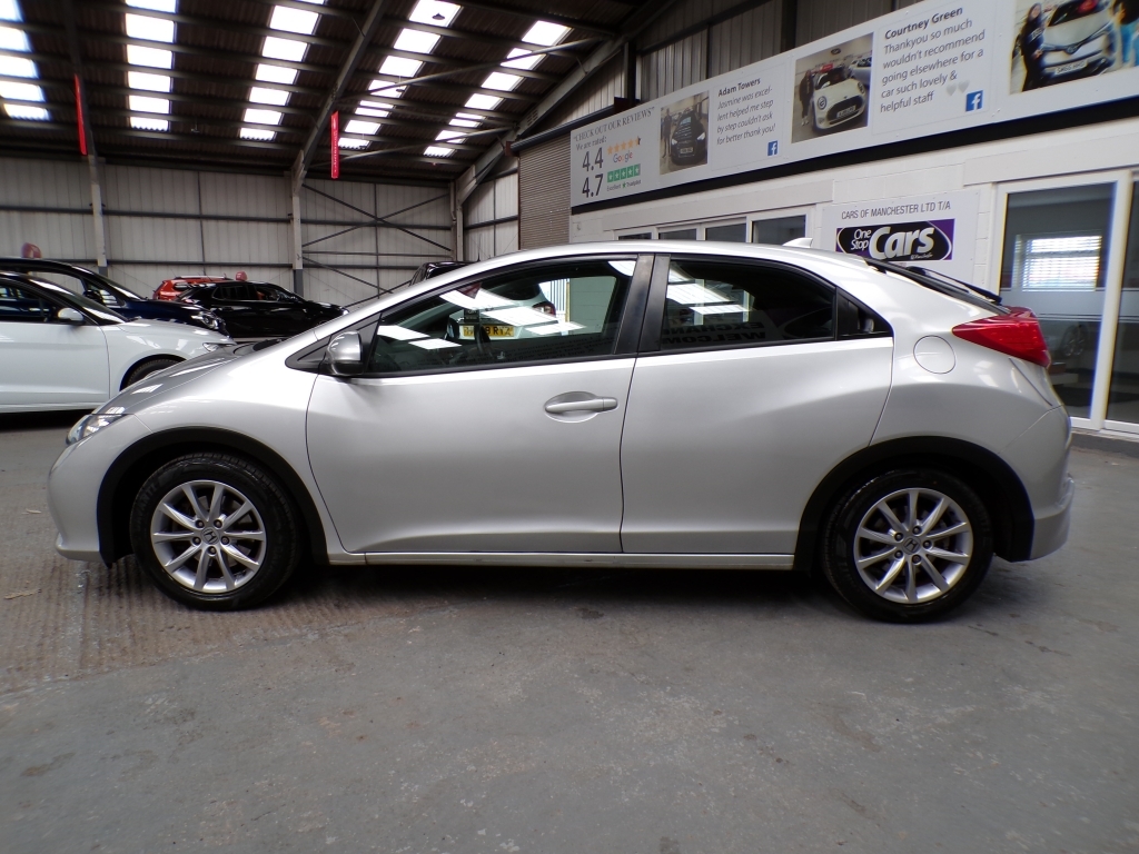 Honda Civic 1.8 I-vtec Es Silver #4
