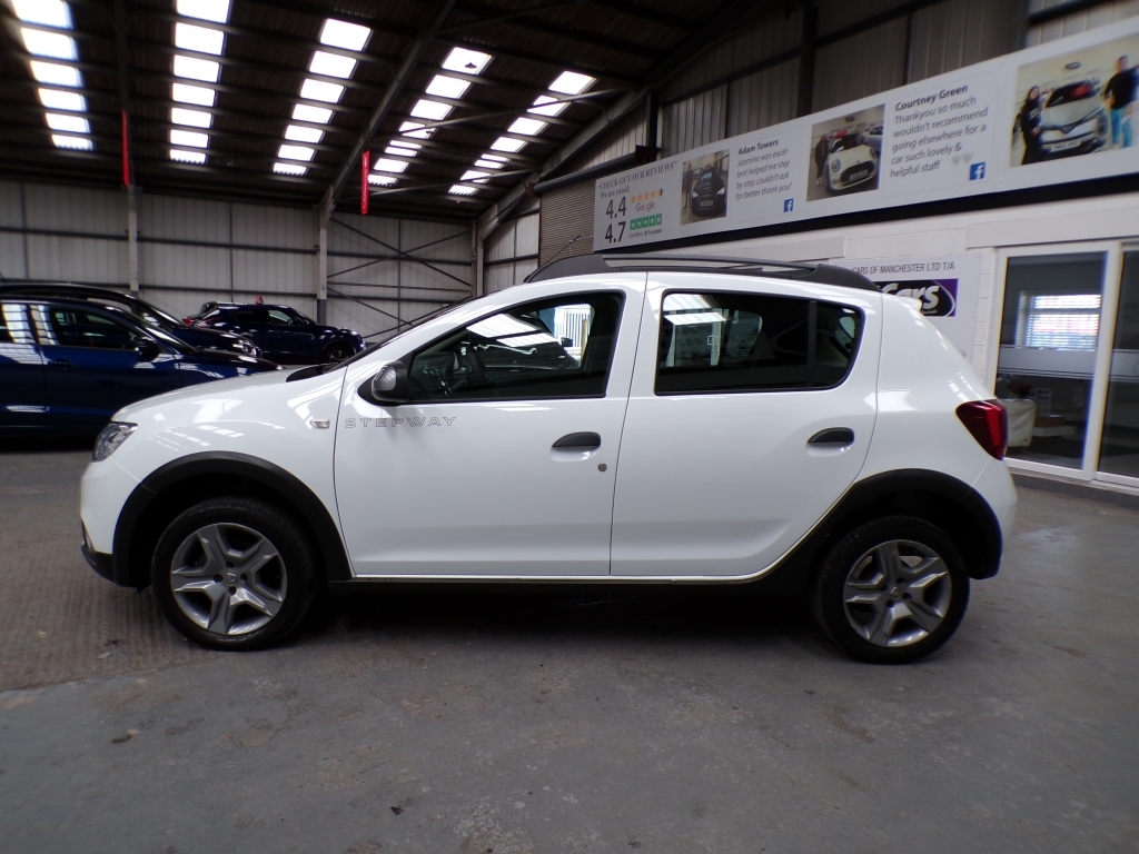 Dacia Sandero Stepway 1.0 Essential Sce White #4