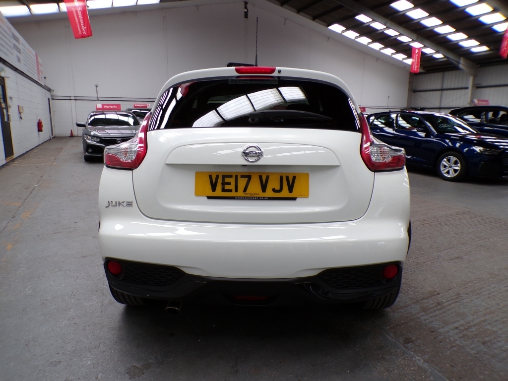 Nissan Juke 1.5 N-connecta Dci VE17VJV White #6