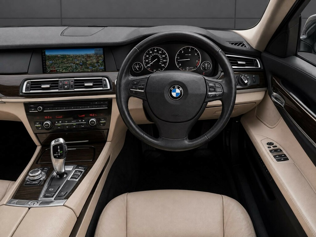 BMW 7 Series 730D M Sport Fsh Stunning Looker Surroun Grey #10