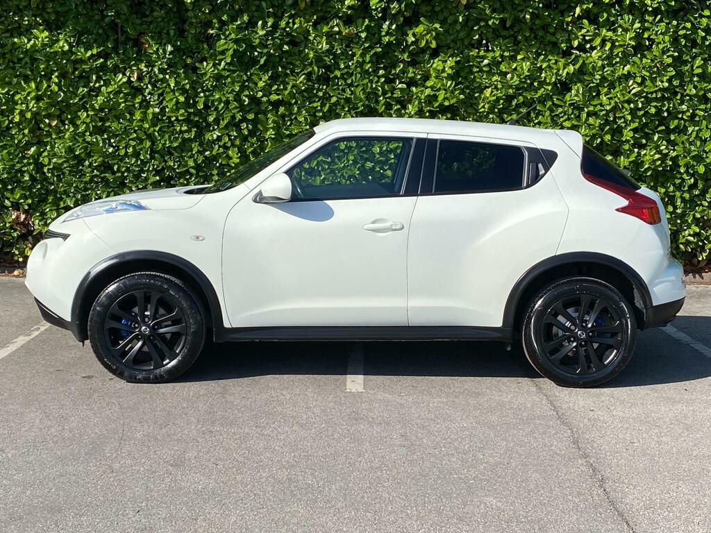 Nissan Juke Acenta Premium White #5