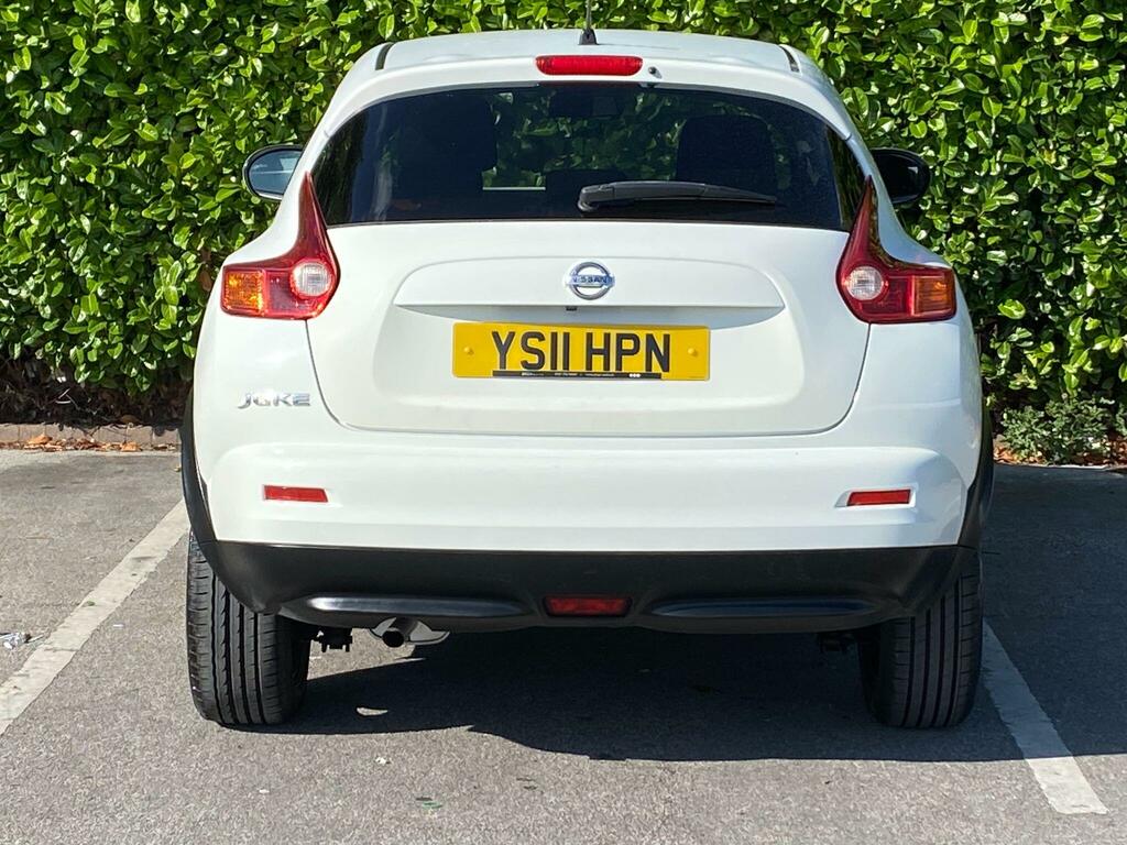 Nissan Juke Acenta Premium White #6