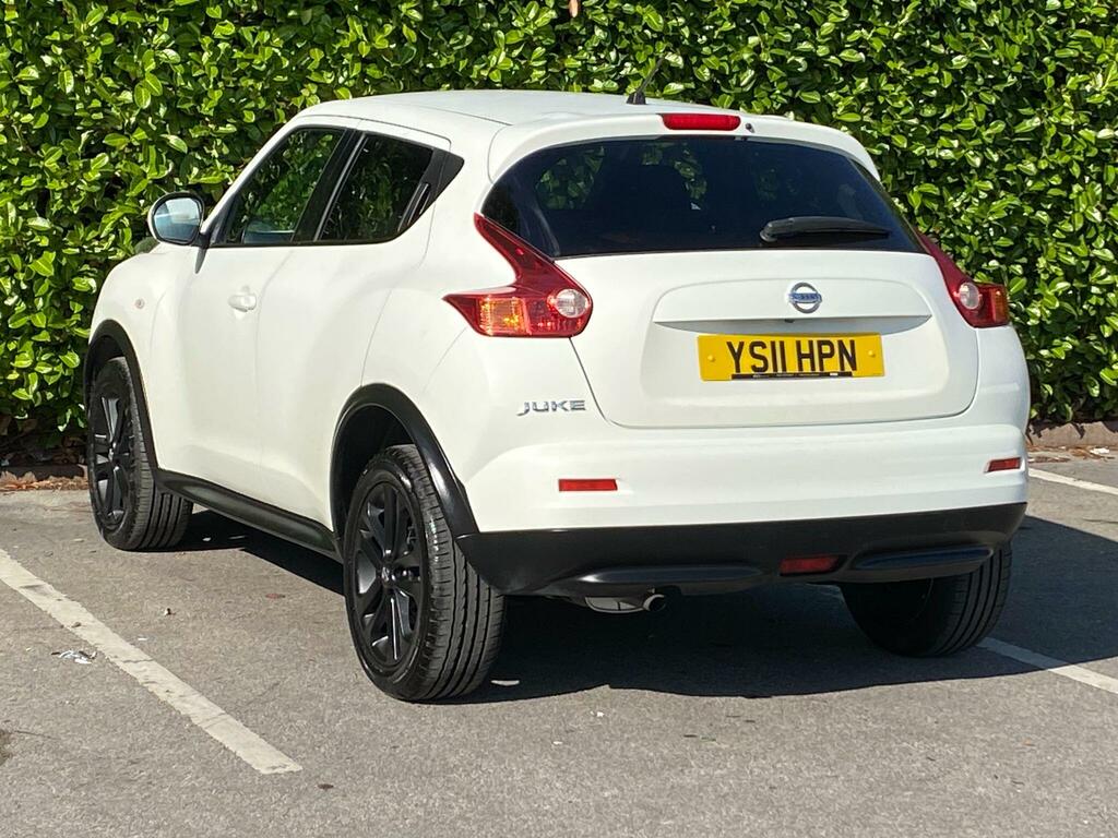 Nissan Juke Acenta Premium White #4