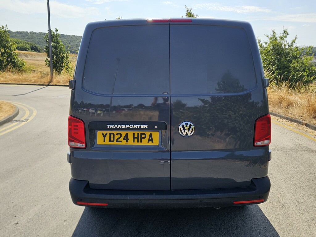 Volkswagen Transporter T6.1 2.0Tdi Startline Business A C Lwb 110Bhp Black #15