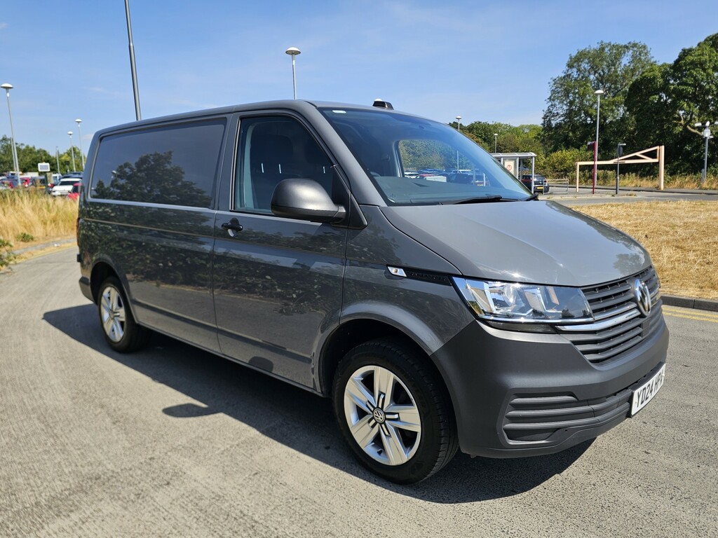 Volkswagen Transporter T6.1 2.0Tdi Startline Business A C Lwb 110Bhp Black #18