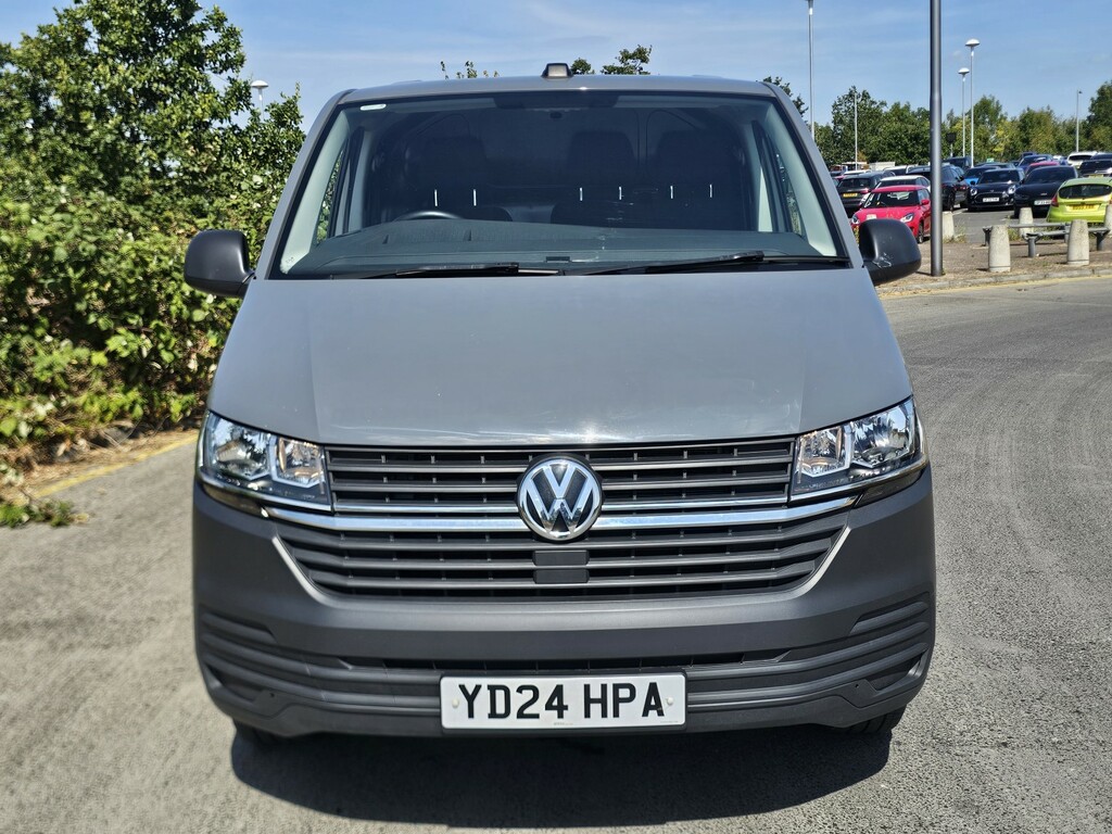 Volkswagen Transporter T6.1 2.0Tdi Startline Business A C Lwb 110Bhp Black #12