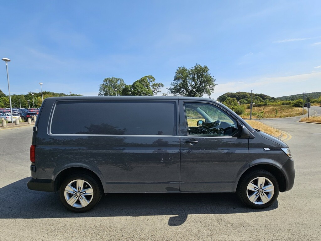 Volkswagen Transporter T6.1 2.0Tdi Startline Business A C Lwb 110Bhp Black #8