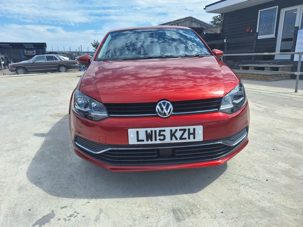 Volkswagen Polo Hatchback 201515 Red #2