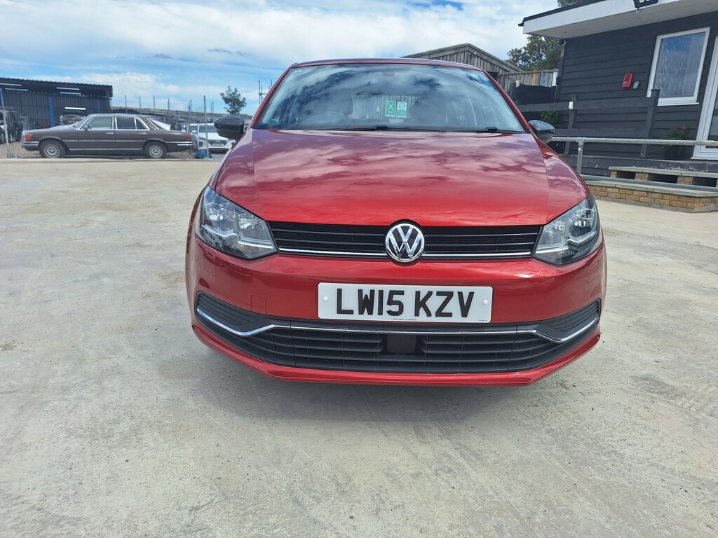 Volkswagen Polo Tsi Red #2