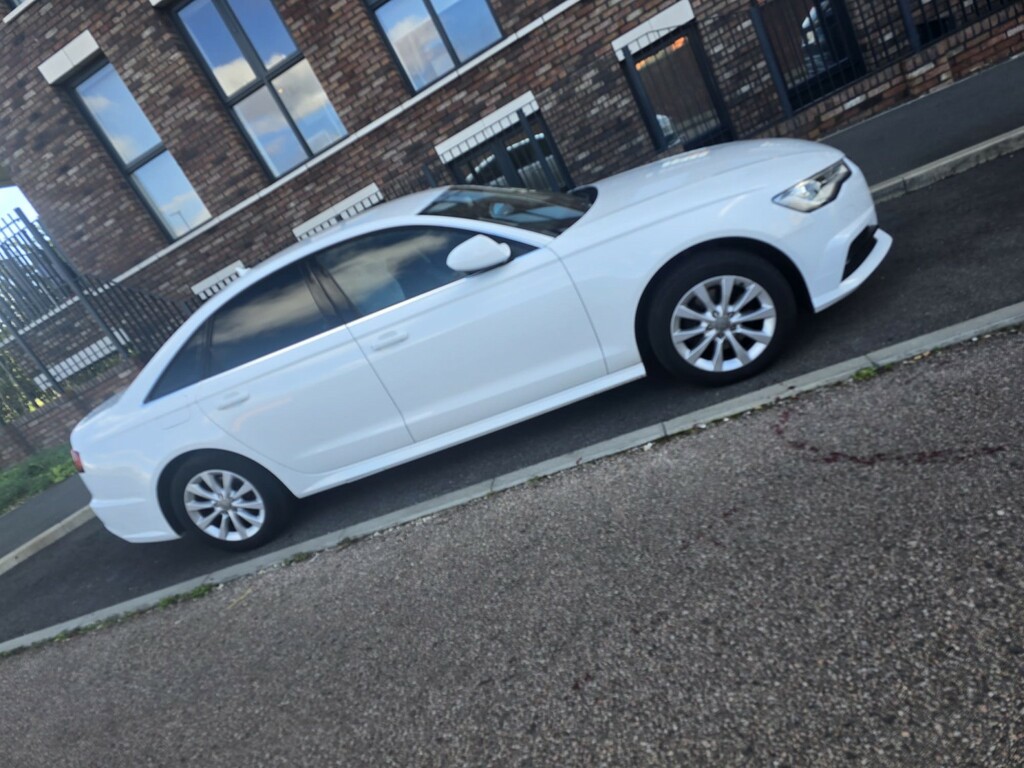 Audi A6 Saloon 2.0 Tdi Ultra Se Executive White #3
