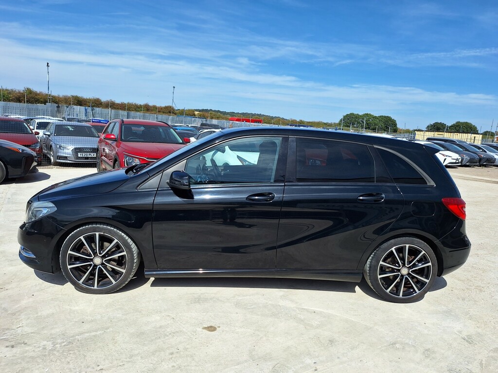 Mercedes-Benz B Class Mpv 1.6 B180 Sport 201414 Black #4