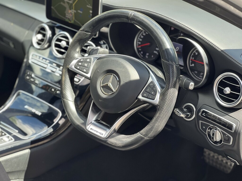 Mercedes-Benz C Class 4.0 C63 V8 Biturbo Amg White #5