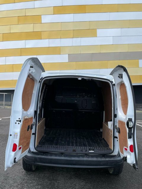 Mercedes-Benz CITAN Mpv White #24