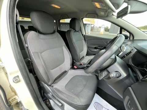 Renault Captur 0.9 Tce Energy Dynamique Medianav Suv M #23