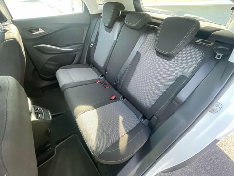 Vauxhall Grandland X 1.2 Turbo Elite Nav Red #32