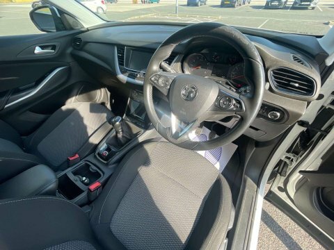Vauxhall Grandland X 1.2 Turbo Elite Nav Red #18