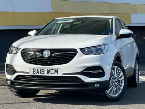 Vauxhall Grandland X 1.2 Turbo Se White