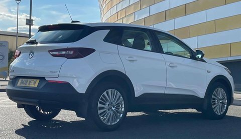 Vauxhall Grandland X 1.2 Turbo Elite Nav Red #15