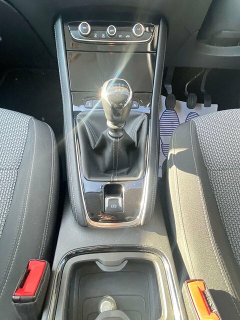 Vauxhall Grandland X 1.2 Turbo Elite Nav Red #11
