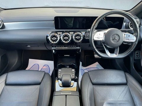 Mercedes-Benz CLA Class 2.0 Cla220d Amg Black #2