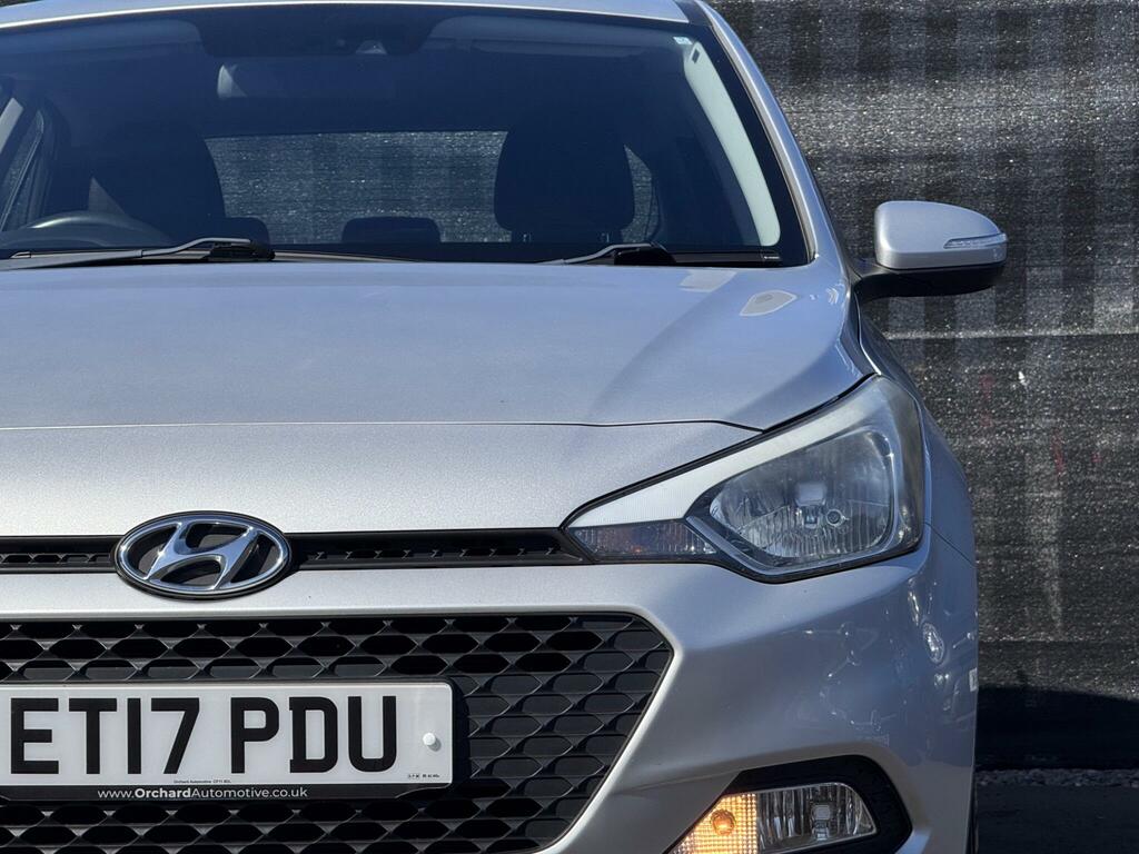 Hyundai I20 1.2 Se 84 Ps Blue #8