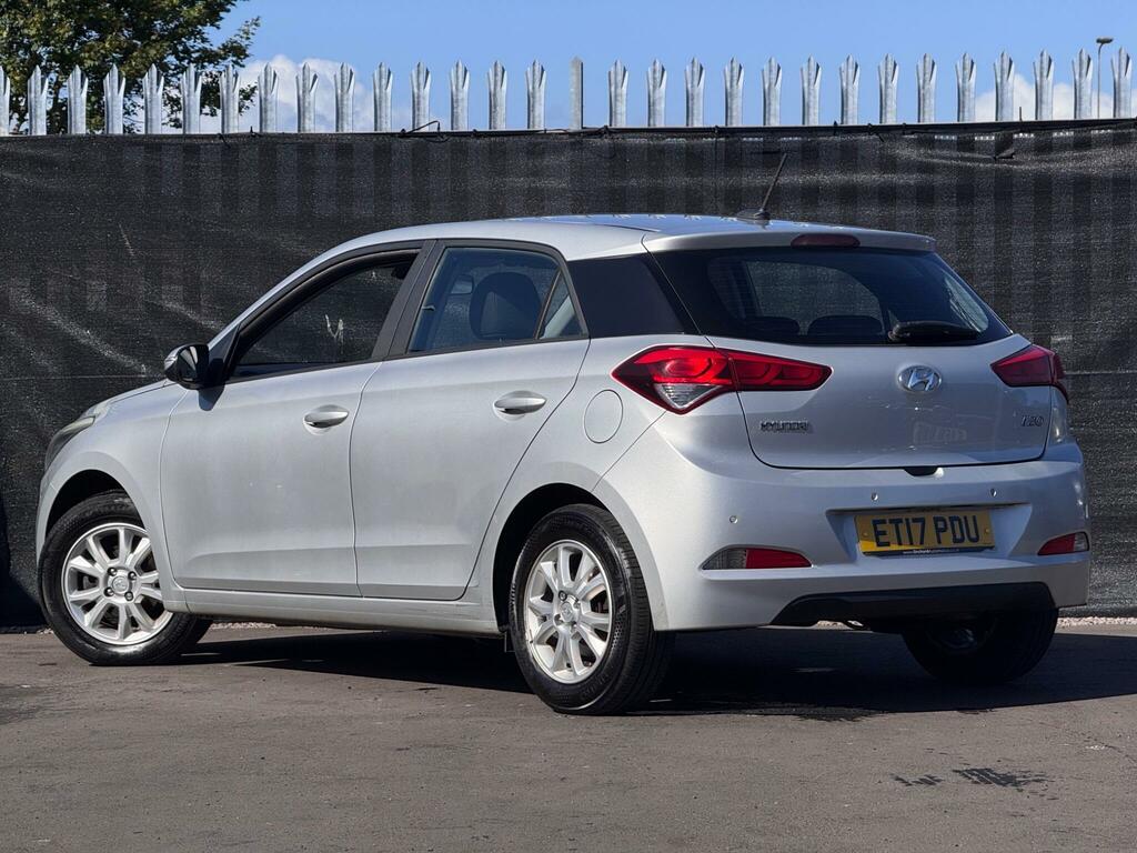 Hyundai I20 1.2 Se 84 Ps Blue #2