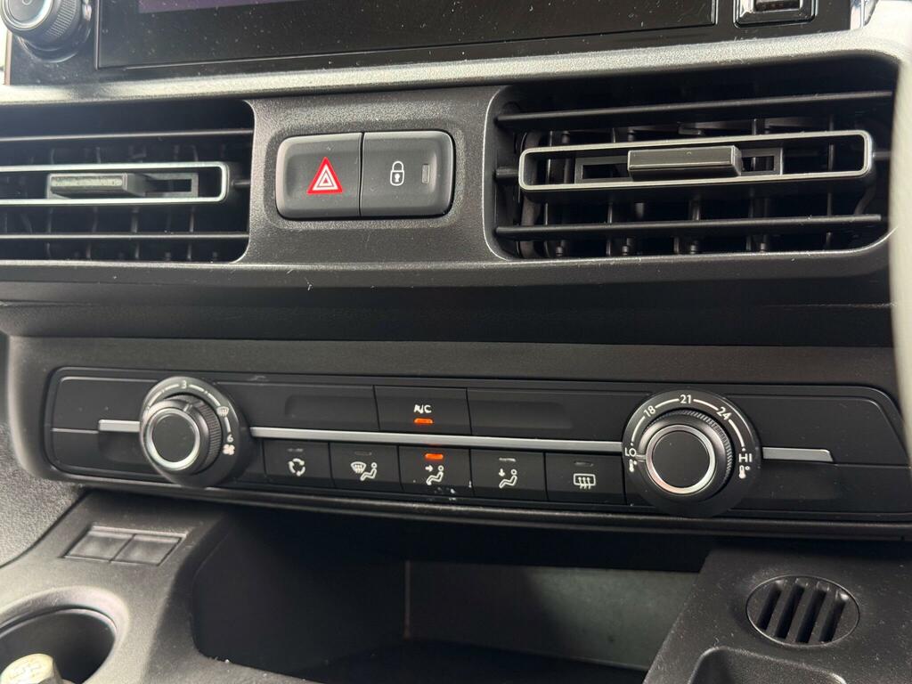 Vauxhall Combo Life 1.5 Turbo D Blueinjection Energy Euro 6 Ss Grey #31
