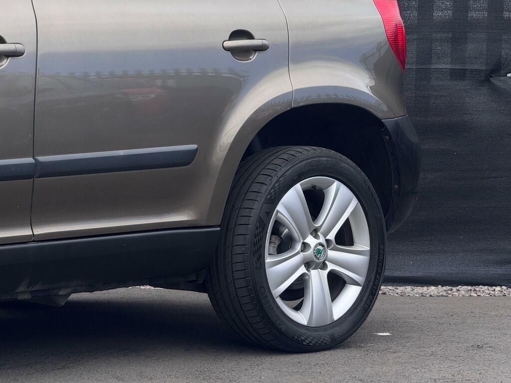 Skoda Yeti 2.0 Tdi Se Plus Euro 5 Blue #27
