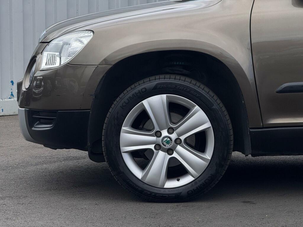Skoda Yeti 2.0 Tdi Se Plus Euro 5 Blue #26