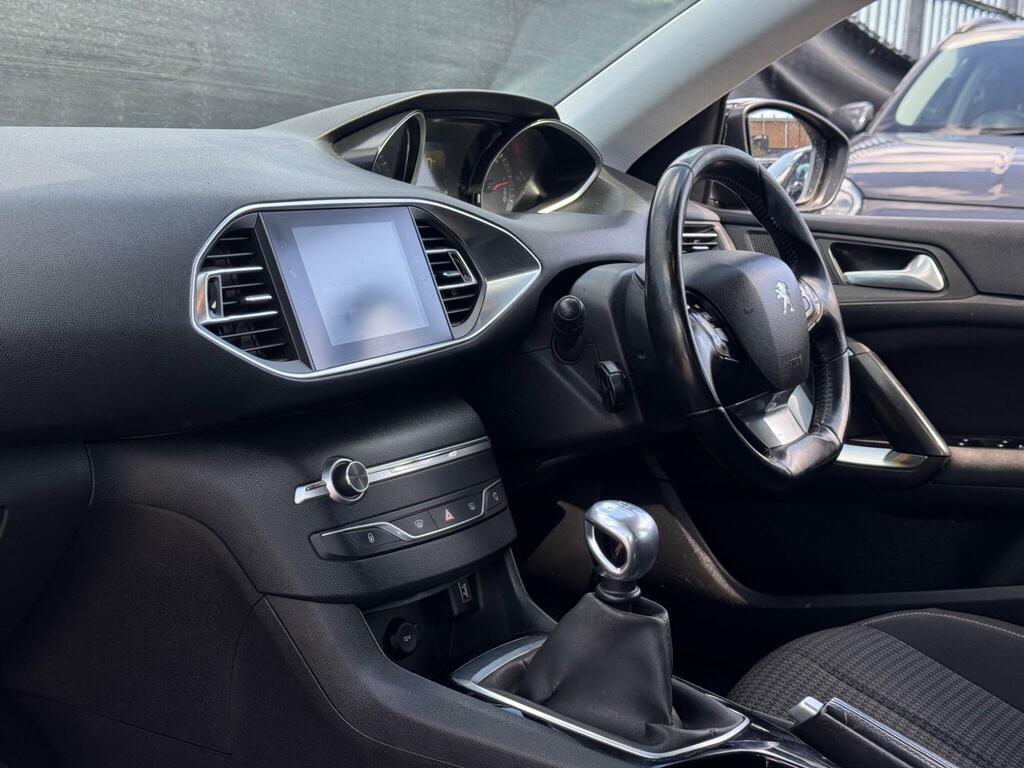 Peugeot 308 SW 1.5L Tech Edition Blue #12