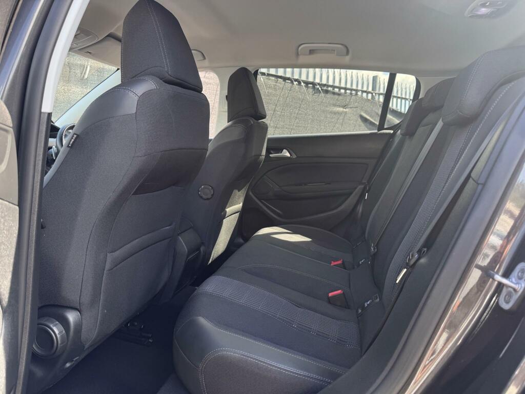 Peugeot 308 308 Allure Digital Sw Puretech Ss Black #22