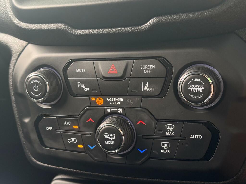 Jeep Renegade 1.3 T4 Gse Longitude Ddct  #28