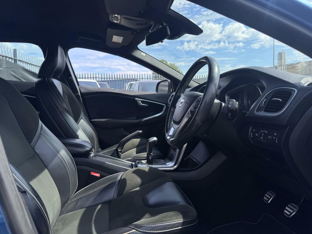 Volvo V40 R-design Blue #5